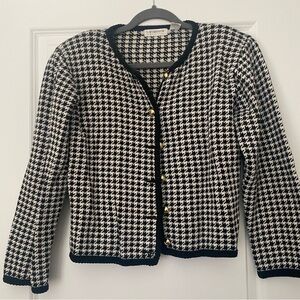 Liz blazer with shoulder pads woman’s size medium